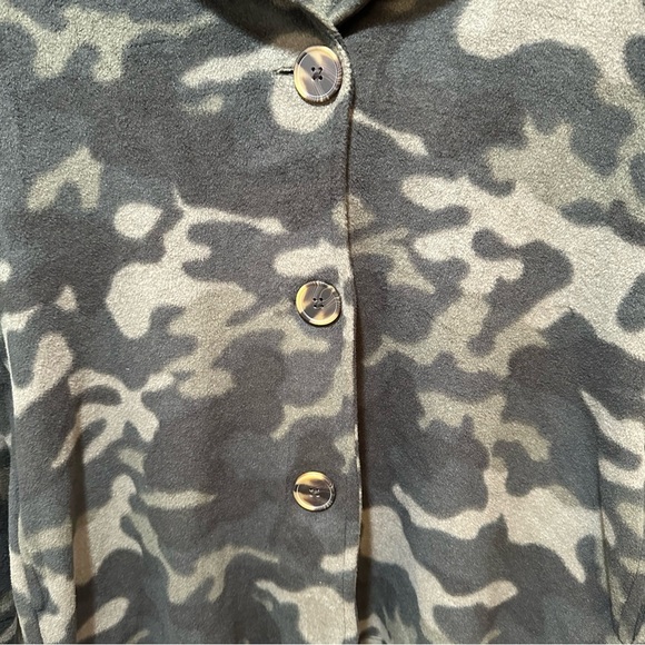 Cuddl Duds Camo Cardigan - Picture 3 of 7